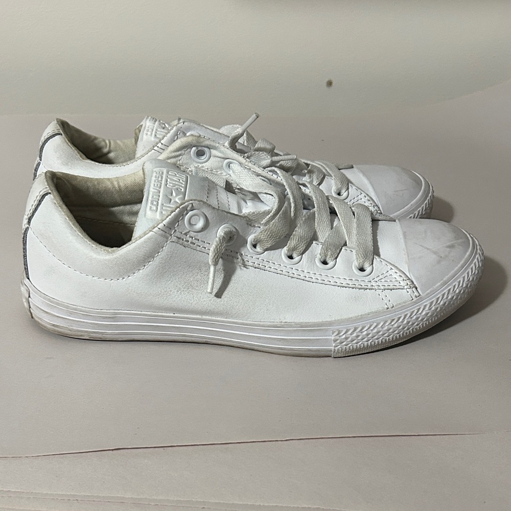 Converse All White Athletic leather Shoes‎ men’s size 5